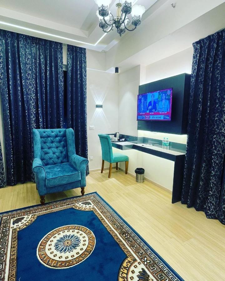 Neel Skye - Couple Friendly - Dlf My Pad, Gomtinagar , Lucknow公寓式酒店 外观 照片