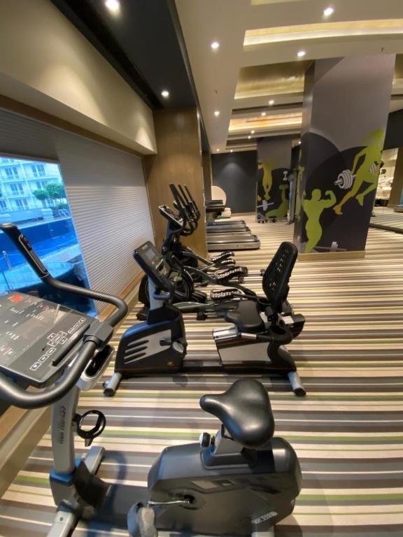 Neel Skye - Couple Friendly - Dlf My Pad, Gomtinagar , Lucknow公寓式酒店 外观 照片