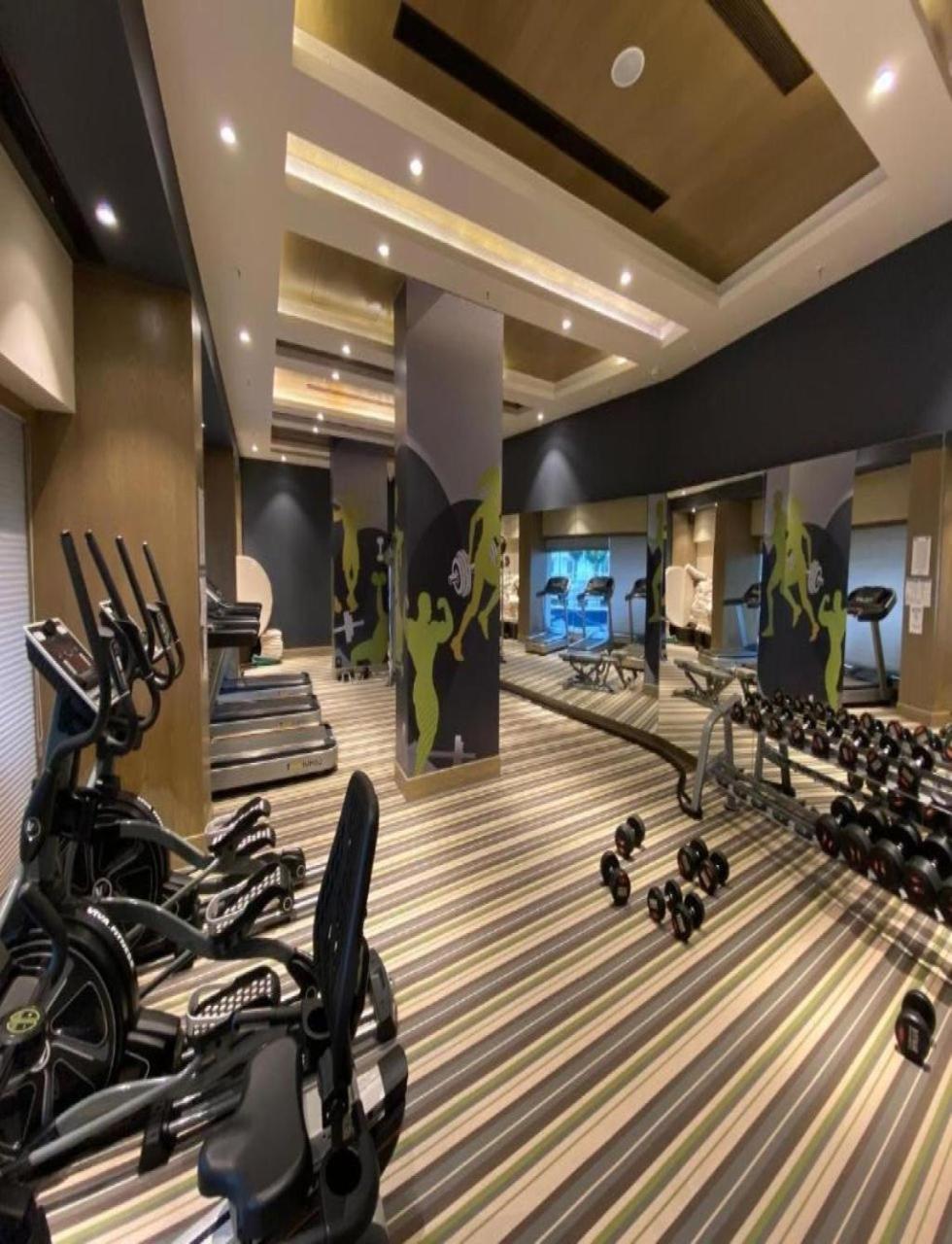 Neel Skye - Couple Friendly - Dlf My Pad, Gomtinagar , Lucknow公寓式酒店 外观 照片
